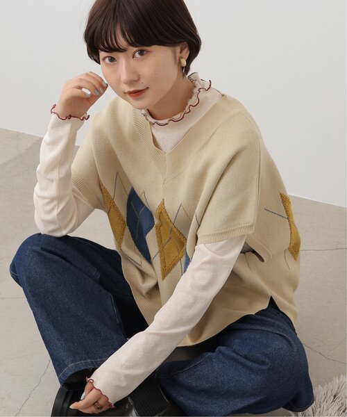 DOUBLE NAME（ダブルネーム）の「アーガイルニットベスト（ニット/セーター・レディース・ネイビー/オレンジ/ブラウン/キナリ・FREE）」の2枚目の写真