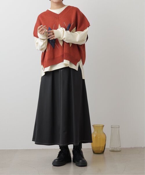 DOUBLE NAME（ダブルネーム）の「アーガイルニットベスト（ニット/セーター・レディース・ネイビー/オレンジ/ブラウン/キナリ・FREE）」の11枚目の写真