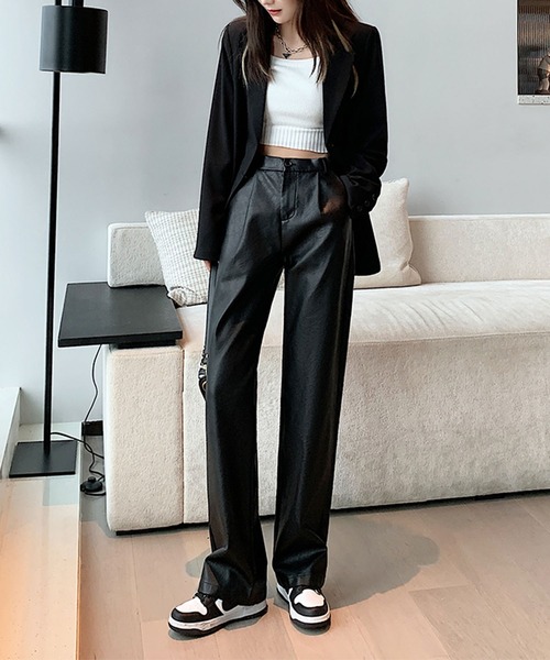 Jewelobe（ジュエローブ）の「フェイクレザーストレートパンツ（その他パンツ・レディース・ブラック・S/M）」の10枚目の写真