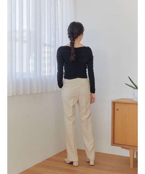 Ayla(アイラ)の「center press pants(スラックス・レディース・キナリ/カーキ・FREE)」の5枚目の写真