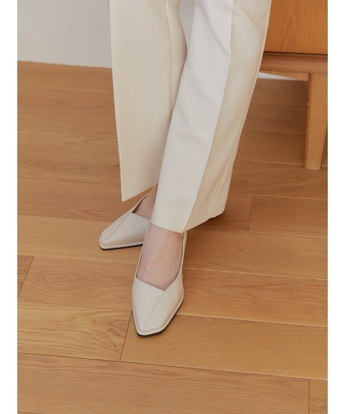 Ayla(アイラ)の「center press pants(スラックス・レディース・キナリ/カーキ・FREE)」の7枚目の写真