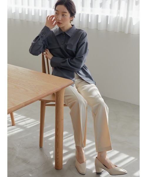 Ayla(アイラ)の「center press pants(スラックス・レディース・キナリ/カーキ・FREE)」の8枚目の写真