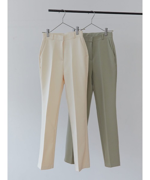 Ayla(アイラ)の「center press pants(スラックス・レディース・キナリ/カーキ・FREE)」の19枚目の写真