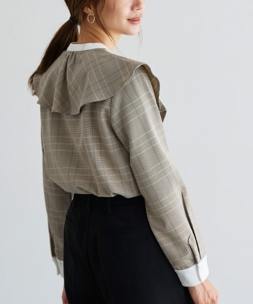 Pierrot（ピエロ）の「チェック柄クレリックフリルカラーブラウス（シャツ/ブラウス・レディース・イエロー/グリーン・L/M）」の6枚目の写真