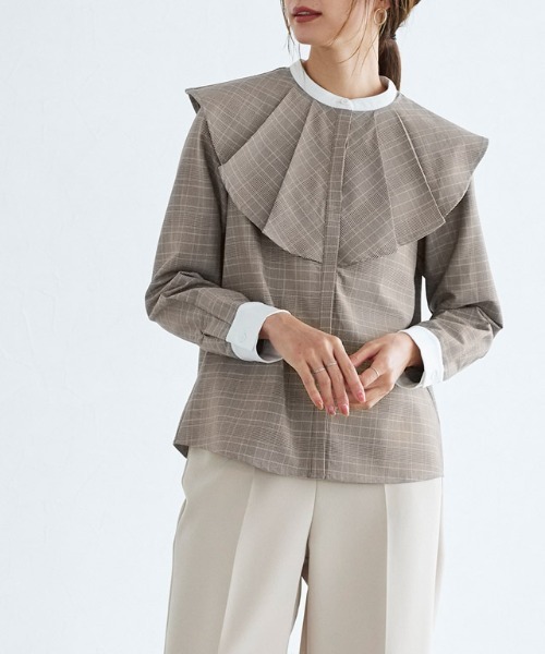 Pierrot（ピエロ）の「チェック柄クレリックフリルカラーブラウス（シャツ/ブラウス・レディース・イエロー/グリーン・L/M）」の10枚目の写真