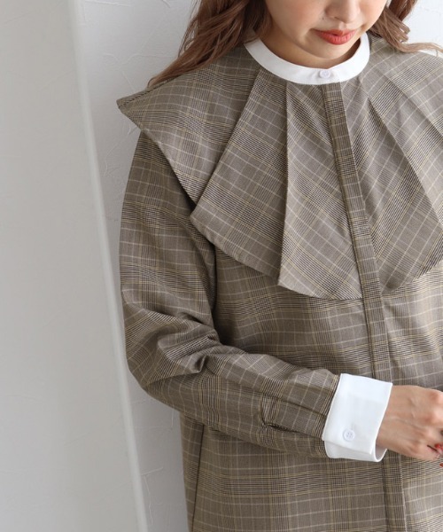 Pierrot（ピエロ）の「チェック柄クレリックフリルカラーブラウス（シャツ/ブラウス・レディース・イエロー/グリーン・L/M）」の15枚目の写真