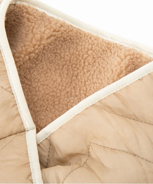 CONTROL FREAK（コントロールフリーク）の「CONTROL FREAK(コントロールフリーク)キルトボアティペット（マフラー・レディース・ホワイト/ブラック/ベージュ/グリーン・FREE）」の16枚目の写真