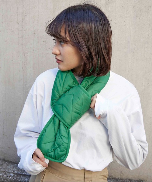 CONTROL FREAK（コントロールフリーク）の「CONTROL FREAK(コントロールフリーク)キルトボアティペット（マフラー・レディース・ホワイト/ブラック/ベージュ/グリーン・FREE）」の7枚目の写真
