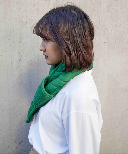 CONTROL FREAK（コントロールフリーク）の「CONTROL FREAK(コントロールフリーク)キルトボアティペット（マフラー・レディース・ホワイト/ブラック/ベージュ/グリーン・FREE）」の6枚目の写真