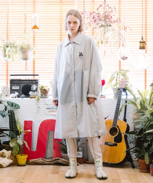 STOF（ストフ）の「Dolman sleeve nylon coat（ステンカラーコート・メンズ・ブラック/ライトグレー・M/S）」の2枚目の写真