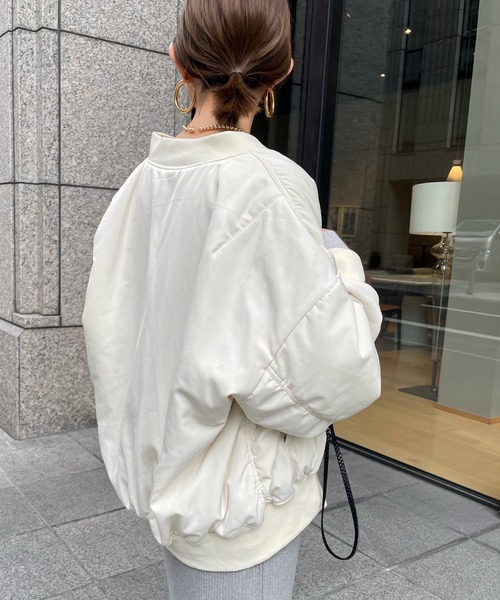 DouDou（ドゥドゥ）の「中綿MA-1（MA-1・レディース・ブラック/ベージュ/オフホワイト・FREE）」の12枚目の写真