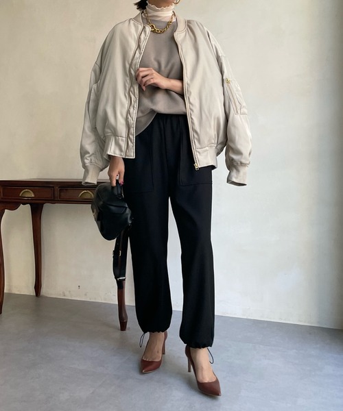 DouDou（ドゥドゥ）の「中綿MA-1（MA-1・レディース・ブラック/ベージュ/オフホワイト・FREE）」の13枚目の写真