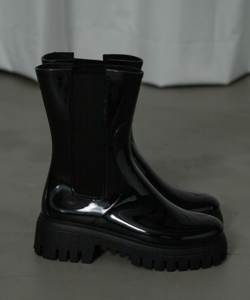Ezick(エジック)の「【mio notis】トラックソールチェルシーレインブーツ(レインシューズ・レディース・ブラック・38/37/36/39)」の1枚目の写真