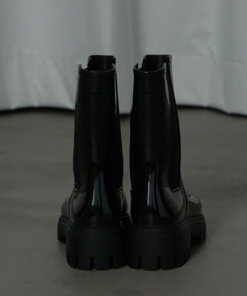 Ezick(エジック)の「【mio notis】トラックソールチェルシーレインブーツ(レインシューズ・レディース・ブラック・38/37/36/39)」の5枚目の写真