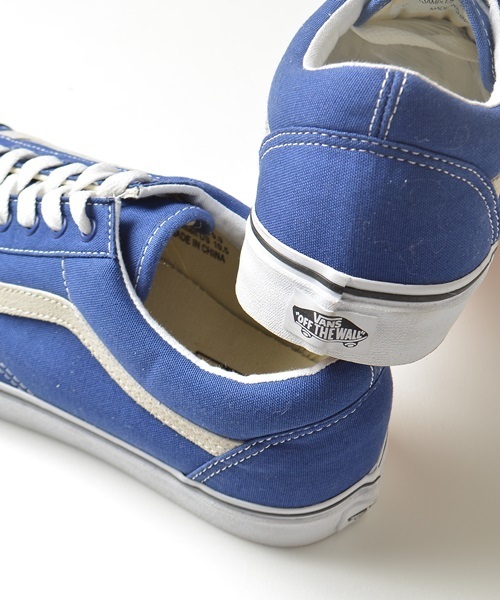 VANS（バンズ）の「★★VANS エクスクルーシブ: 【OLD SKOOL / オールドスクール】 ブルーキャンバス スニーカー■（スニーカー・メンズ・ブルー・8.5/10.5/10/11/8/9.5/9）」の2枚目の写真