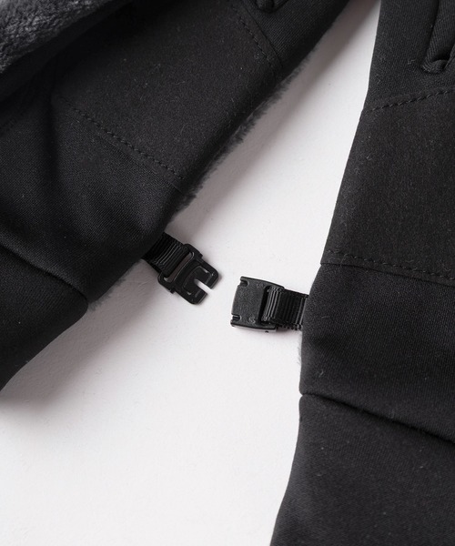 UNIVERSAL OVERALL（ユニバーサルオーバーオール）の「【79】【UNIVERSAL OVERALL/ユニバーサルオーバーオール】ブランドロゴ ボアフリースグローブ/ スマートフォン対応/手袋/防寒（手袋・メンズ・グレー/オリーブ/ブラック/ベージュ/ブラック系/グレー系・FREE）」の10枚目の写真