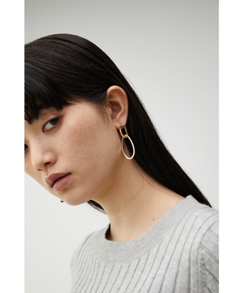 AZUL by moussy(アズールバイマウジー)の「LINK CHAIN EARRINGS/リンクチェーンイヤリング(ピアス(両耳用)・レディース・ゴールド系その他/シルバー・FREE)」の10枚目の写真