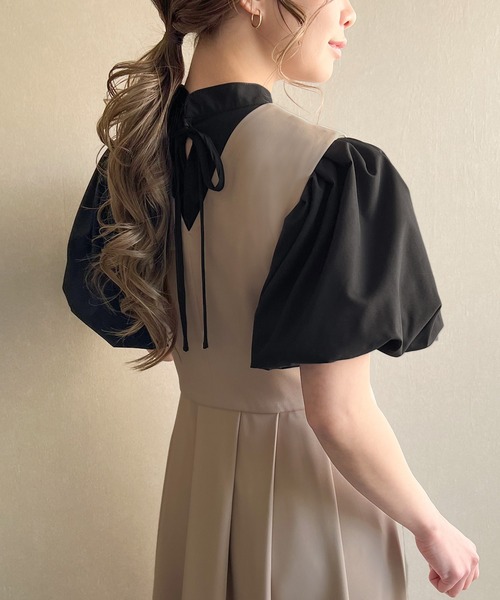 JUNOAH（ジュノア）の「リボンタックジャンパースカート（ジャンパースカート・レディース・モカ/アイボリー/ブラック/チャコールグレー/グレイッシュベージュ・MEDIUM/LARGE/X-LARGE/SMALL）」の21枚目の写真