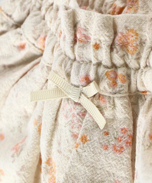 BRANSHES(ブランシェス)の「ガーゼ花柄フリルブルマ(その他ベビーウェア・キッズ・ベージュ/アイボリー・FREE)」の17枚目の写真