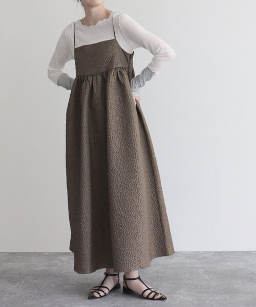 fredy emue（フレディエミュ）の「【新色追加】花柄ふくれジャガード