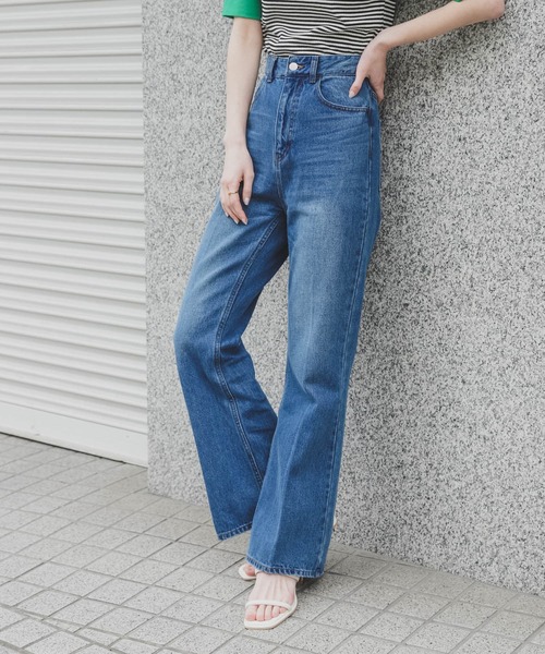 SENSE OF PLACE by URBAN RESEARCH（センスオブプレイスバイアーバンリサーチ）の「センタープレスフレアデニム（デニムパンツ・レディース・ブラック/アイボリー/ライトブルー/ワンウォッシュ/ピンク/ライトインディゴブルー・X-SMALL/TALL/SMALL/MEDIUM）」の14枚目の写真