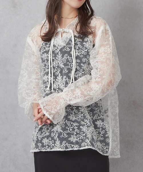 Lull(ルル)の「【Lull / ルル】パールボタンレースパーカー(パーカー・レディース・ホワイト/イエロー/ブルー/ピンク・ONESIZE)」の2枚目の写真