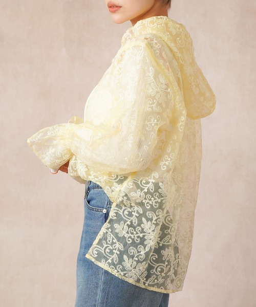 Lull(ルル)の「【Lull / ルル】パールボタンレースパーカー(パーカー・レディース・ホワイト/イエロー/ブルー/ピンク・ONESIZE)」の4枚目の写真