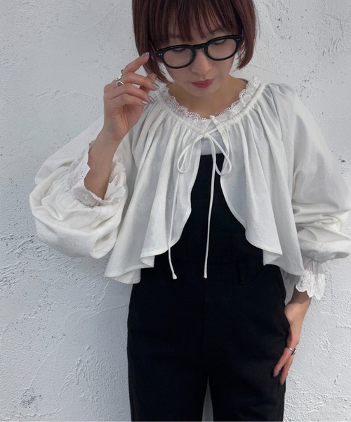 apres jour mignon(アプレジュールミニョン)の「レースボレロ【ZOZOTOWN限定アイテム】(シャツ/ブラウス・レディース・アイボリー/オフホワイト/ブラック・X-LARGE/フリー)」の2枚目の写真