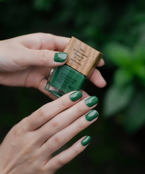 NAILS INC(ネイルズインク)の「PLANT POWER Wipe The Slate Green(マニキュア/ジェルネイル・レディース・Wipe The Slate Green・FREE)」の10枚目の写真