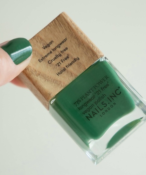NAILS INC(ネイルズインク)の「PLANT POWER Wipe The Slate Green(マニキュア/ジェルネイル・レディース・Wipe The Slate Green・FREE)」の11枚目の写真