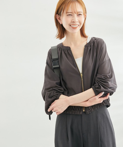 ROPE' PICNIC（ロペピクニック）の「UVケア・手洗いOK/ライトブルゾン（ブルゾン・レディース・ブラック/チャコールグレー/ライトグリーン/ベージュ・38）」の3枚目の写真