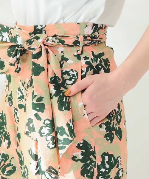 B:MING by BEAMS（ビーミングバイビームス）の「B:MING by BEAMS / トロピカル柄 プリント パンツ（その他パンツ・レディース・ピンク/イエロー・SMALL/MEDIUM）」の14枚目の写真