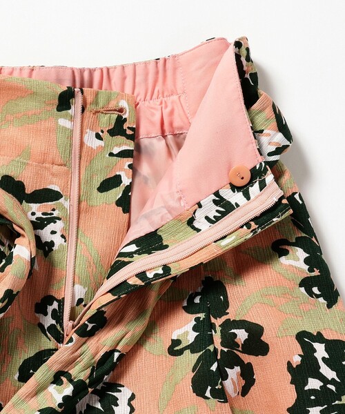 B:MING by BEAMS（ビーミングバイビームス）の「B:MING by BEAMS / トロピカル柄 プリント パンツ（その他パンツ・レディース・ピンク/イエロー・SMALL/MEDIUM）」の16枚目の写真