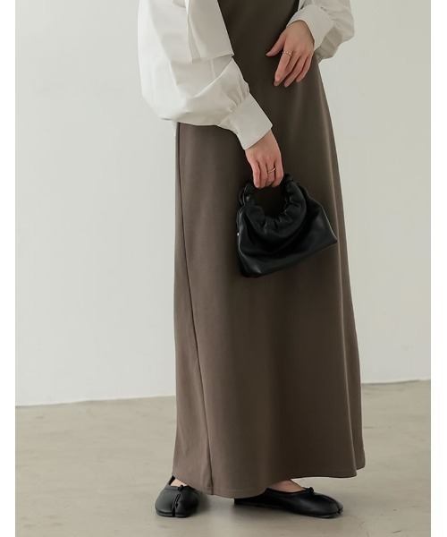 Re:EDIT（リエディ）の「[低身長サイズ有]カップ付きフライスキャミワンピース（ジャンパースカート・レディース・ブラック/ブラウン・LARGE/SHORT/MEDIUM）」の11枚目の写真