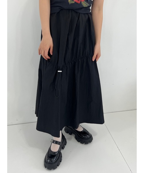 JUMELLE（ジュメロ）の「ワッシャードロストスカート（スカート・レディース・ブラック・MEDIUM）」の13枚目の写真