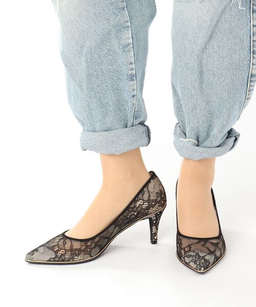 ESPERANZA(エスペランサ)の「疲れにくいパンプスNeoレース<約7.5cmヒール>(パンプス・レディース・ベージュ系8/ブラック系8・21.0cm/21.5cm/22.0cm/22.5cm/23.0cm/23.5cm/24.0cm/24.5cm/25.5cm/26.0cm/25.0cm)」の6枚目の写真
