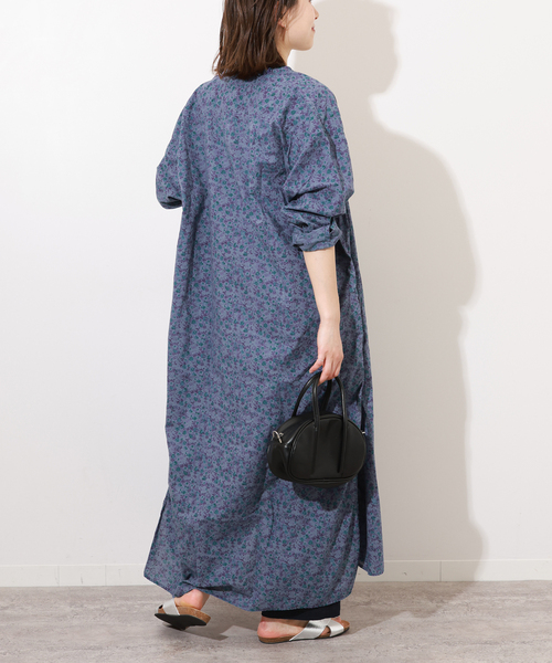 ARMEN(アーメン)の「【ARMEN/アーメン】SMALL FLOWER バンドカラーMAXI OP:ワンピース(ワンピース・レディース・ベージュ/ネイビー・3)」の5枚目の写真