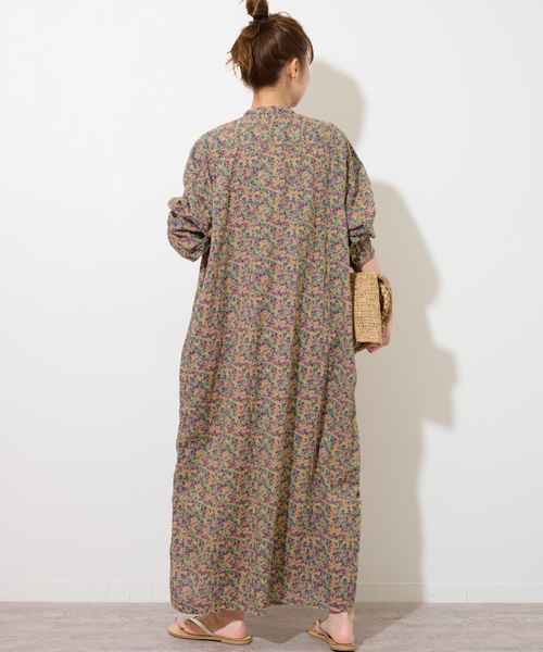 ARMEN(アーメン)の「【ARMEN/アーメン】SMALL FLOWER バンドカラーMAXI OP:ワンピース(ワンピース・レディース・ベージュ/ネイビー・3)」の18枚目の写真
