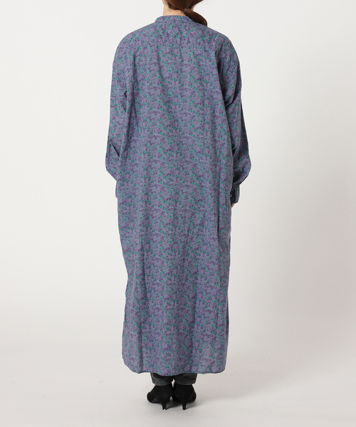 ARMEN(アーメン)の「【ARMEN/アーメン】SMALL FLOWER バンドカラーMAXI OP:ワンピース(ワンピース・レディース・ベージュ/ネイビー・3)」の6枚目の写真