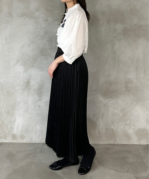 kutir（クティール）の「【新色ブラック系その他】刺繍チャイナブラウス（シャツ/ブラウス・レディース・ブラック/サックスブルー/オフホワイト/ブラック系その他・FREE）」の17枚目の写真