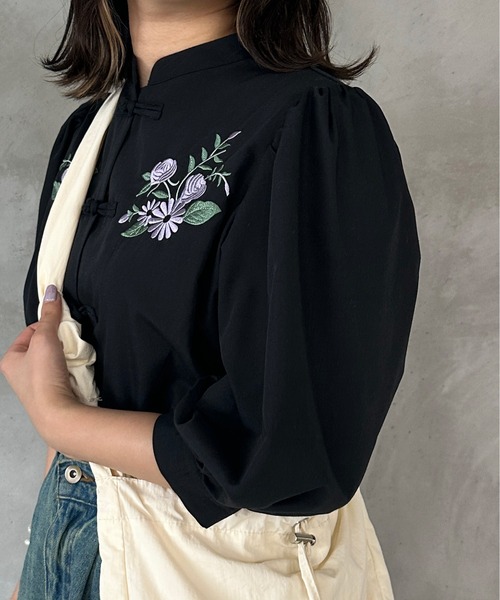 kutir（クティール）の「【新色ブラック系その他】刺繍チャイナブラウス（シャツ/ブラウス・レディース・ブラック/サックスブルー/オフホワイト/ブラック系その他・FREE）」の20枚目の写真