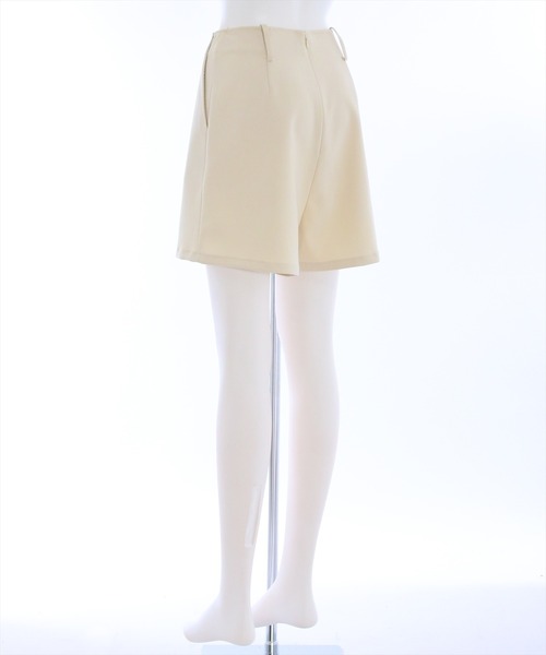 clear(クリア)の「ベーシックショートパンツ≪2024SS≫(その他パンツ・レディース・アイボリー/ブラック・M/S)」の5枚目の写真