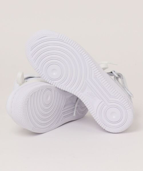 スニーカー Nike SNEAKER (DD9625) NIKE（ナイキ）の「NIKE WMNS AIR FORCE 1 07 MID DD9625-100