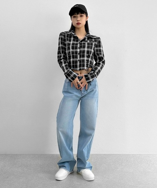 LVEU.(ラブユ.)の「【LVEU.】ハートペイントデニム / パンツ デニム レギュラー ワイド ルーズ インディゴ 色落ち ハート ペイント ハイウエスト 美脚 水色 ブルー ZOZOTOWN限定(デニムパンツ・レディース・ブルー・FREE)」の3枚目の写真