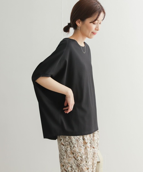 URBAN RESEARCH DOORS（アーバンリサーチドアーズ）の「コクーンシルエットプルオーバー（Tシャツ/カットソー・レディース・グレー系その他/アイボリー/ブラック・MEDIUM）」の11枚目の写真