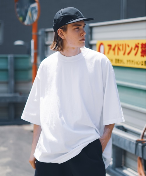 SHAKA WeAR（シャカウェア）の「【SHAKA WEAR/シャカウェア】GARMENT DYE DROP SHOULDER S/S G-DYE_DROP　ヘビーウェイト ビッグシルエット　Tシャツ（Tシャツ/カットソー・メンズ・ブラック系その他2/ブラック/クリーム/ホワイト/ナチュラル/モカ・MEDIUM/SMALL/X-LARGE/LARGE/XX-LARGE）」の9枚目の写真
