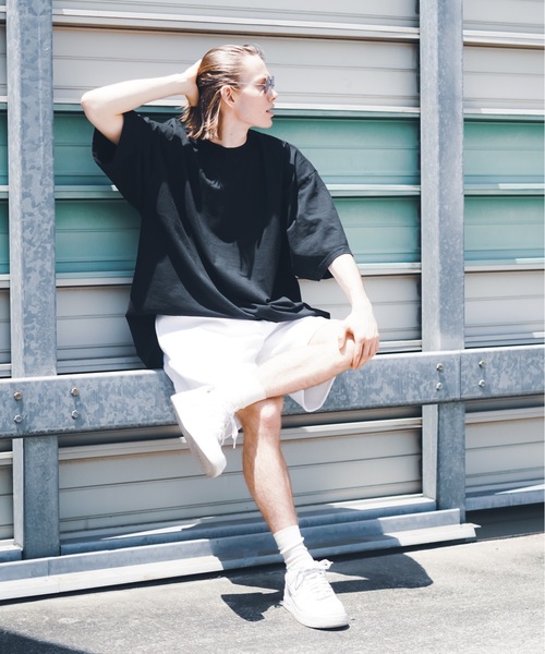 SHAKA WeAR（シャカウェア）の「【SHAKA WEAR/シャカウェア】GARMENT DYE DROP SHOULDER S/S G-DYE_DROP　ヘビーウェイト ビッグシルエット　Tシャツ（Tシャツ/カットソー・メンズ・ブラック系その他2/ブラック/クリーム/ホワイト/ナチュラル/モカ・MEDIUM/SMALL/X-LARGE/LARGE/XX-LARGE）」の13枚目の写真