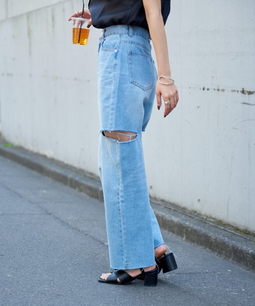 COLONY 2139（コロニートゥーワンスリーナイン）の「11OZカットスリットデニムパンツ（デニムパンツ・レディース・ブルー/サックスブルー・SMALL/MEDIUM）」の4枚目の写真