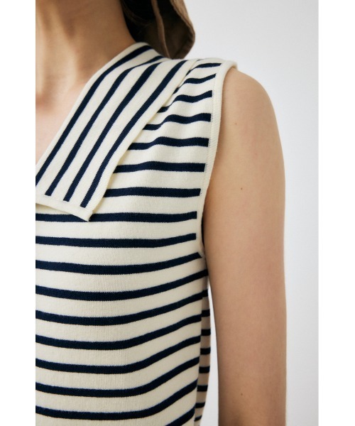 MOUSSY（マウジー）の「BIG COLLAR SLEEVELESS ニット（タンクトップ・レディース・ブルー系その他3/ベージュ系その他/ライトイエロー/ブラック・FREE）」の11枚目の写真