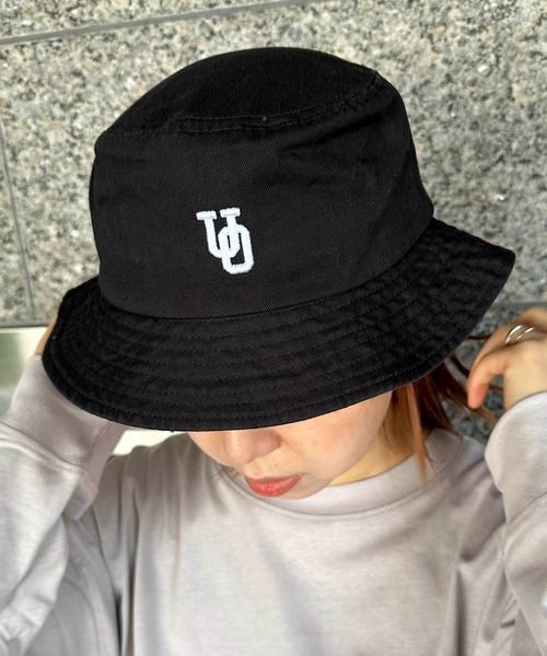 UNIVERSAL OVERALL（ユニバーサルオーバーオール）の「UNIVERSAL OVERALL / UOロゴ刺繍ツイルハット / DS1494（ハット・レディース・グリーン/ブラウン/ホワイト/ブラック/ブルー/グレー/チャコールグレー/ダークグリーン・FREE）」の3枚目の写真